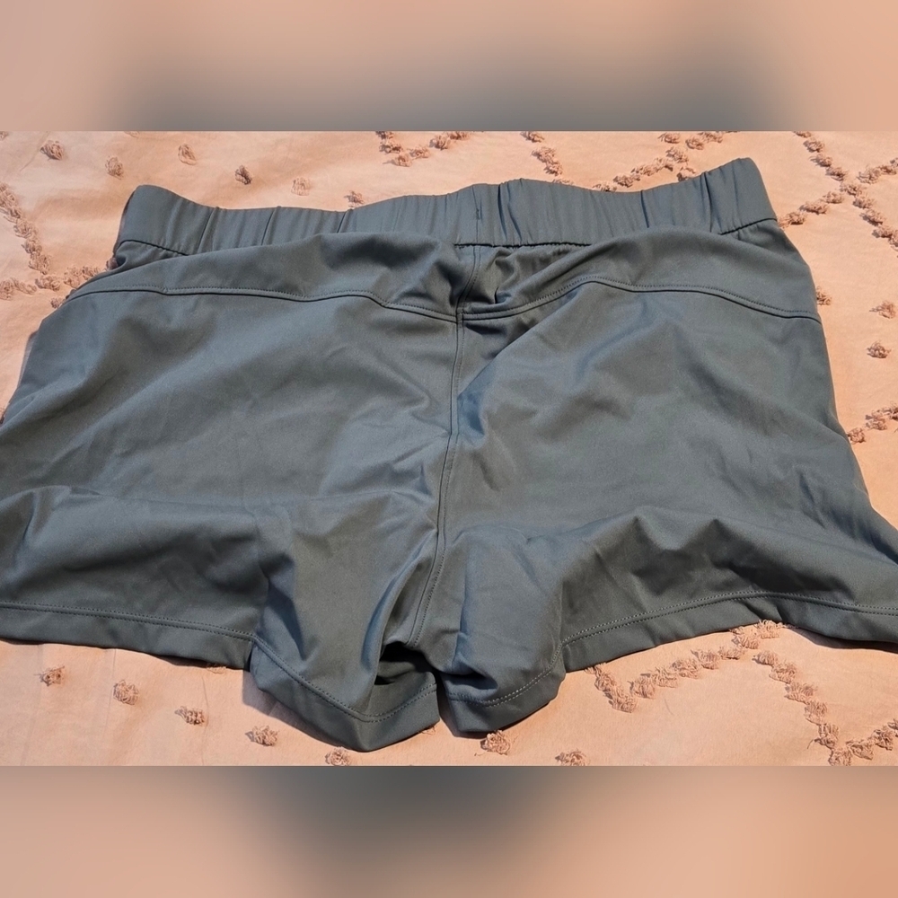 WILLIT Women's Shorts #730 - Picture 4 of 11